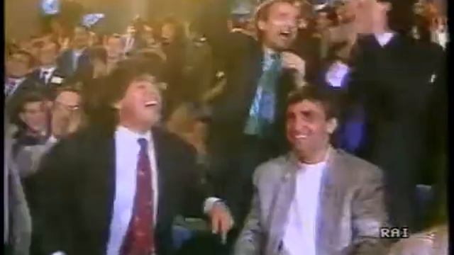 Lina Sastri Filmato rarissimo! Festa per lo scudetto Napoli 1987 смотреть онлайн