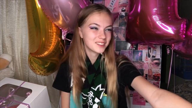 ?Моё 15-летие//Распаковка. Мне подарили...? смотреть онлайн