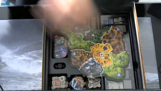Unboxing Small World of Warcraft смотреть онлайн
