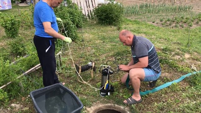 Летний влог. Канализация в селе. Проблемы и пути решения. Дренажный насос. Сельская жизнь смотреть онлайн