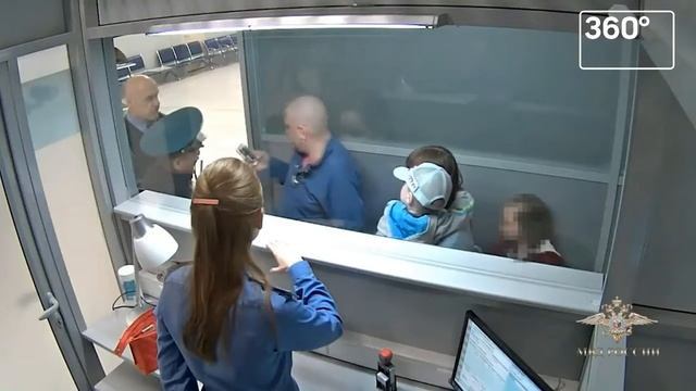 Мышь позорная - Буйное неадекватное быдло бушует смотреть онлайн