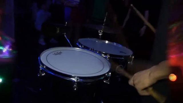 Рок н ролл жив Видеоряд для танца смотреть онлайн