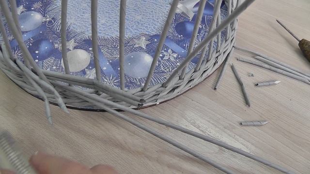 Большой поднос для новогодних угощений. Мастер-класс смотреть онлайн