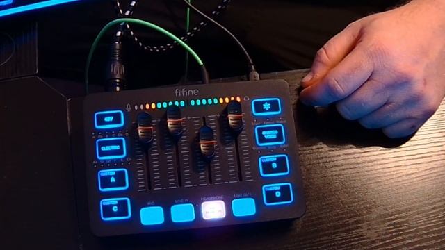 How To Use The Fifine SC3
