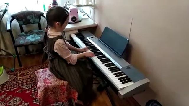 Горбенко Марьяна, Э. Сигмейстер "Кукушка танцует вальс", А. Гедике "Этюд" C-dur смотреть онлайн