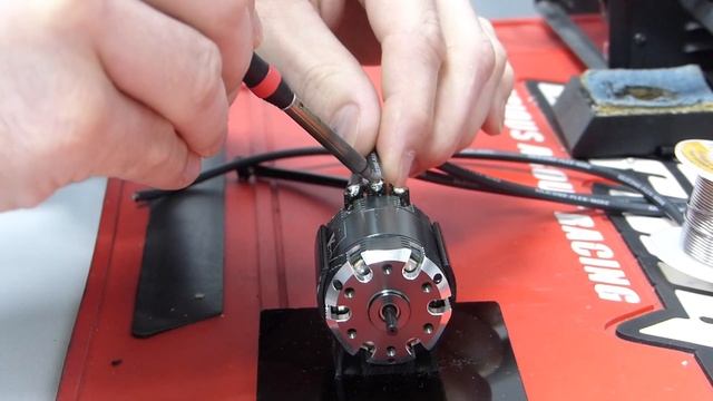 Hype vs. ERSA - Spielzeug oder Gegner? смотреть онлайн