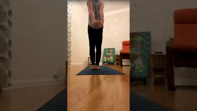 Практика йоги в стиле FYSM от Анатолия