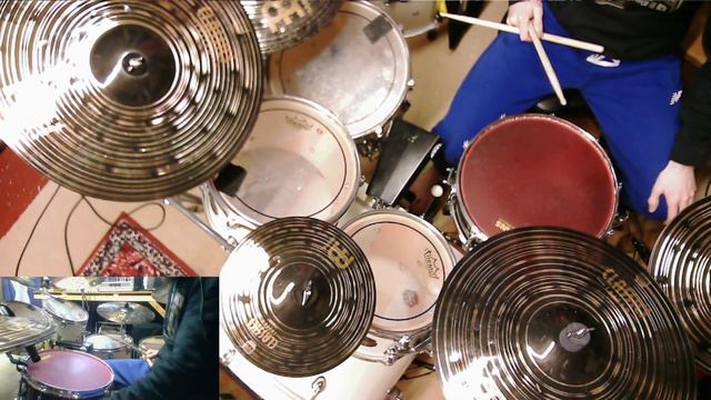 Drumming to God Sees all Nina Kosaka ft Eveland смотреть онлайн