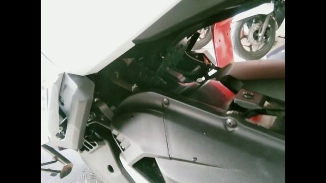 Honda ADV160 смотреть онлайн