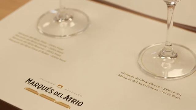 El Vino de LaLiga | El derbi sevillano comentado por Juanito y Palop смотреть онлайн