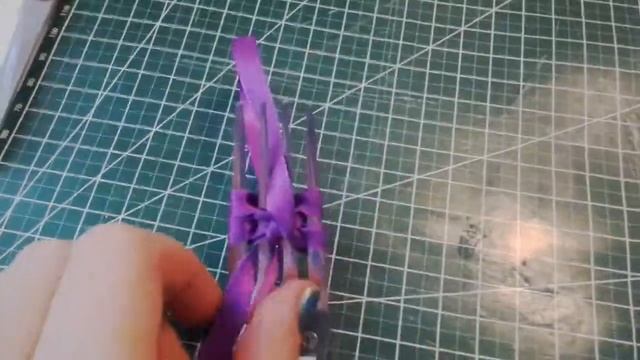 как сделать красивый бантик для кукол .howto make a beutiful bow for dolls. смотреть онлайн