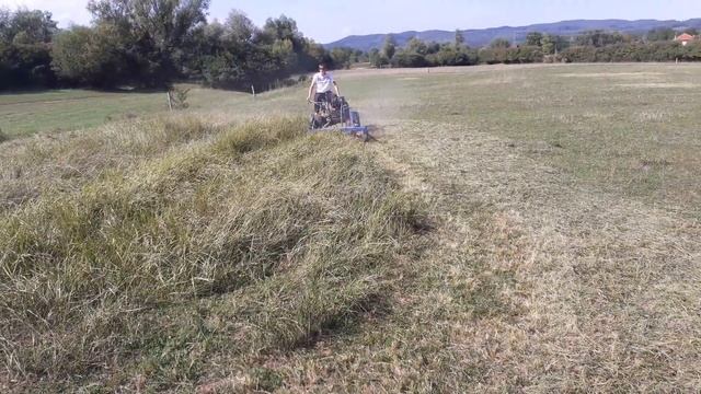 Bcs Lombardini 701 Kosenje trave смотреть онлайн