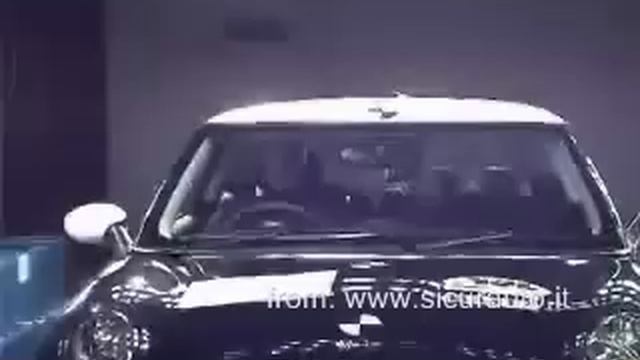 Crash Test EuroNCAP BMW Mini (2007) Www.sicurauto.it