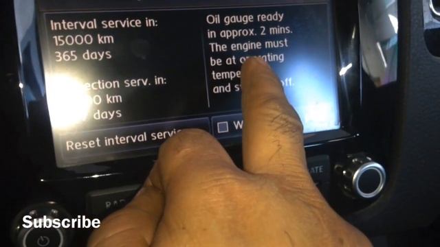 VOLKSWAGEN TOUAREG 2014 ENGINE OIL LEVEL CHECK