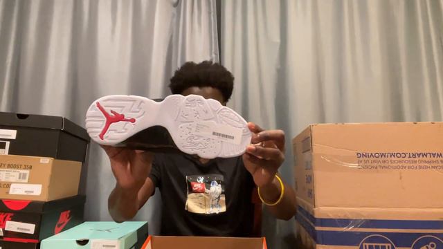 Unboxing a $2500 Sneak City Mystery Box! (EASY MONEY) смотреть онлайн