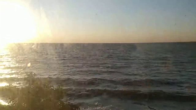 Днепр за окном поезда номер 317 Запорожье-Одесса (04.07.2019) смотреть онлайн