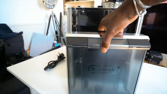 De’Longhi La Specialista - The Best Bean to Cup Coffee Machine? смотреть онлайн