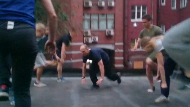 Паркур - упражнения с мастером смотреть онлайн