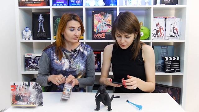 Обзор фигурки Годзилла король монстров от Bandai