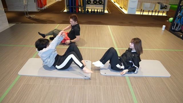 [XS night routine] Slim waist stretch in 7 days! [XSナイトルーティン] 7日間で小さなウエストになるストレッチ！ смотреть онлайн