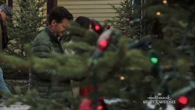 Preview + Sneak Peek - Meet Me at Christmas - Hallmark Movies & Mysteries смотреть онлайн