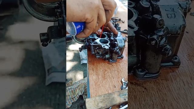 Carburetor overhaul 2e engine.. смотреть онлайн