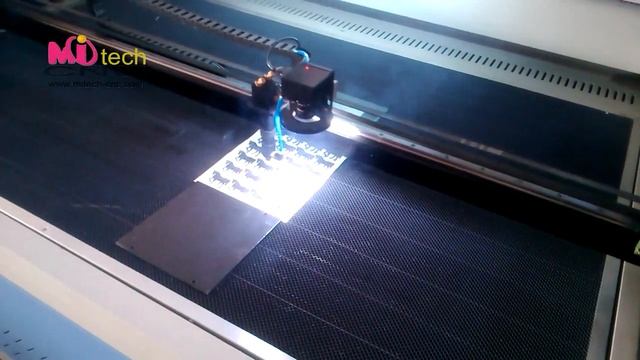 laser cutting machine with CCD camera смотреть онлайн