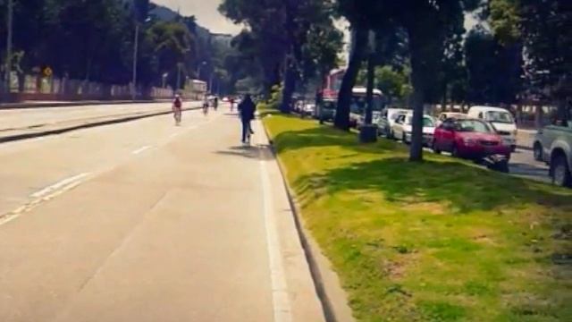 Groovy Bike Video © смотреть онлайн