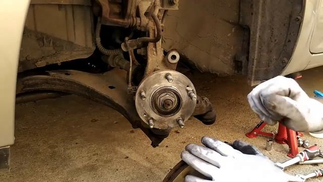 #16 Kia Ceed féktárcsa és betét csere смотреть онлайн