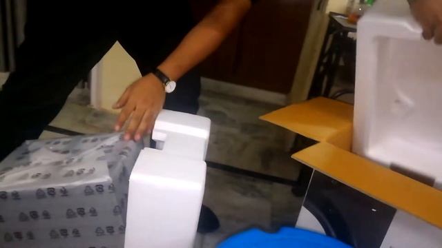 UNBOXING YAMAHA HS8 смотреть онлайн