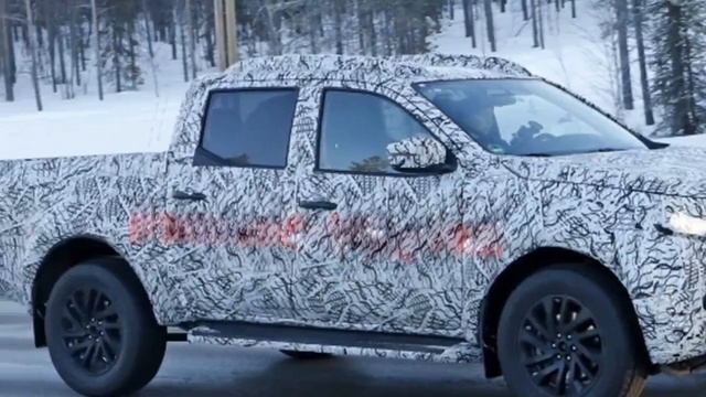 2018 Mercedes-Benz X-Class Winter Testing Spied смотреть онлайн