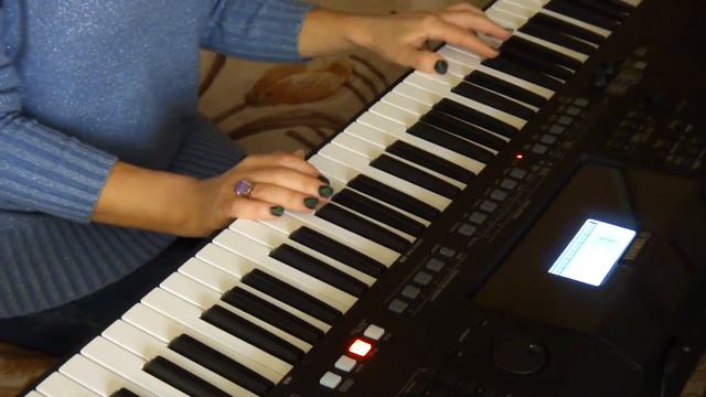 Хиты 90х на синтезаторе Yamaha PSR-EW410 смотреть онлайн