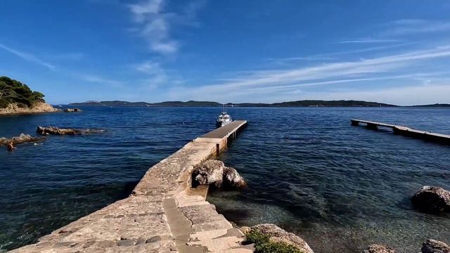 Лазурный берег Франции. Пляжи полуострова Жьен (Giens). Обзор кемпинга смотреть онлайн