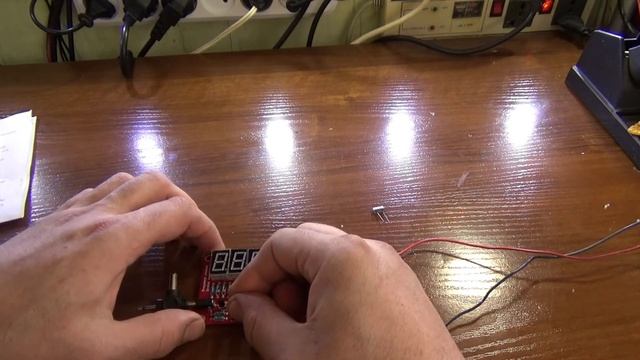 DIY наборы RF 1 Гц-50 МГц Кварцевый Генератор Счетчик Частоты смотреть онлайн