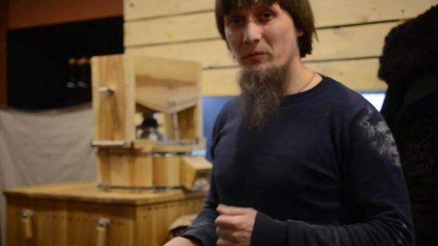 Пшеничная мука помол на каменных жерновах в магазине Стерлигова. смотреть онлайн