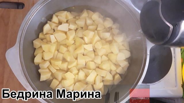 Тушеная Картошка с Мясом. (Бесподобный и Сытный Рецепт),【ПАЛЬЧИКИ ОБЛИЖЕШЬ】, (ПРОСТОЙ ОБЕД ИЛИ УЖИН смотреть онлайн