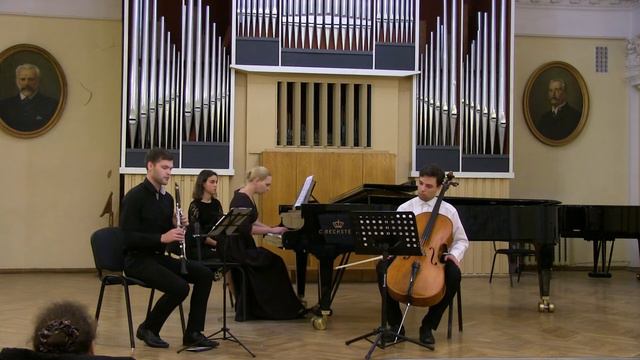 Л.Бетховен."Тріо для кларнета,віолончелі та фортепіано",ор11 Сі бемоль мажор.(30.11.2 смотреть онлайн