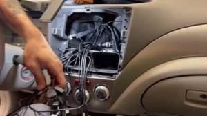 Установка магнитолы TEYES на Subaru Forester 3 SH 2007-2013 / Impreza GH GE 2007-2011