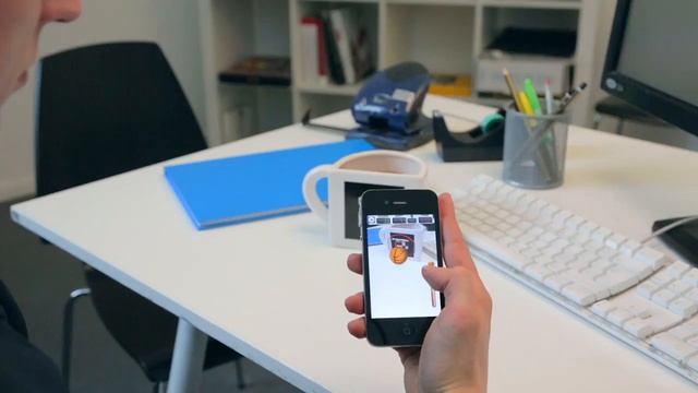 AR Basketball App Mug смотреть онлайн