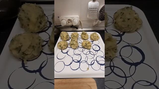 картофельные котлеты смотреть онлайн