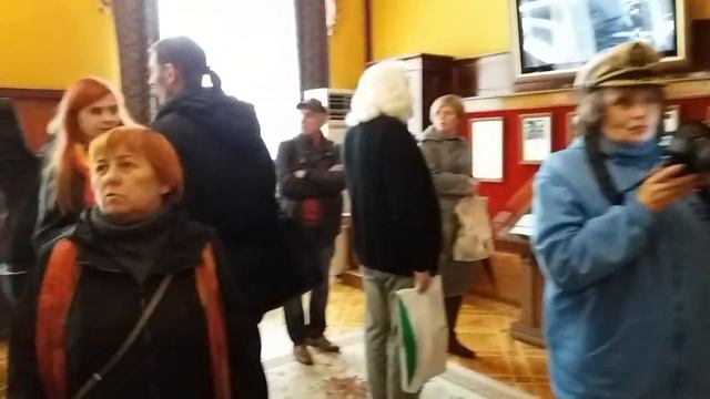 Игорь ТЮЛЕНЕВ "А Есенин смотрит на сирень" смотреть онлайн