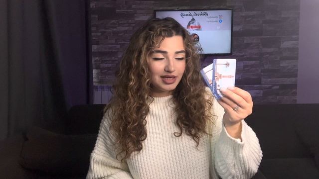 ЧТО В МОЕЙ СУМОЧКЕ? ЧТО В СУМКЕ У БЛОГЕРА ? смотреть онлайн