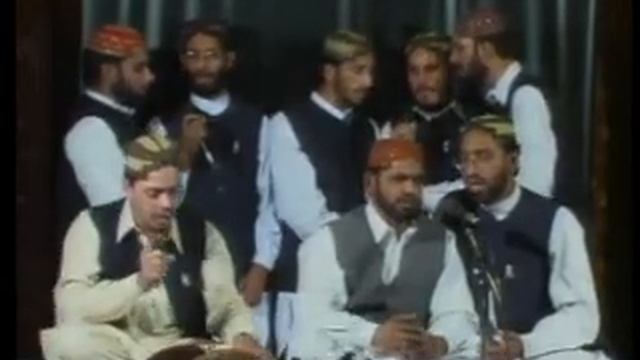 0280 NAAT-Marhaba Ya Mustafa SAW-Mehfil E Naat- 25-06-2005 LAHORE.DAT