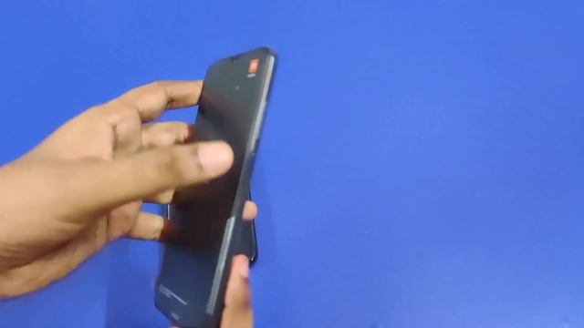 Xiaomi Redmi 8 Unboxing & First Look - The real budget deal!!! смотреть онлайн