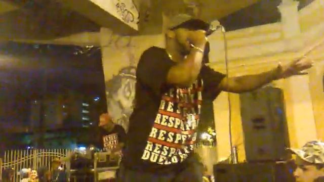 Mc Destro ft Pedro DDG pocket show no duelo de m'cs 16/12/2011 смотреть онлайн