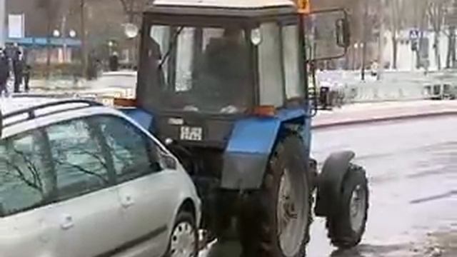Работа эвакуатора в Гродно смотреть онлайн
