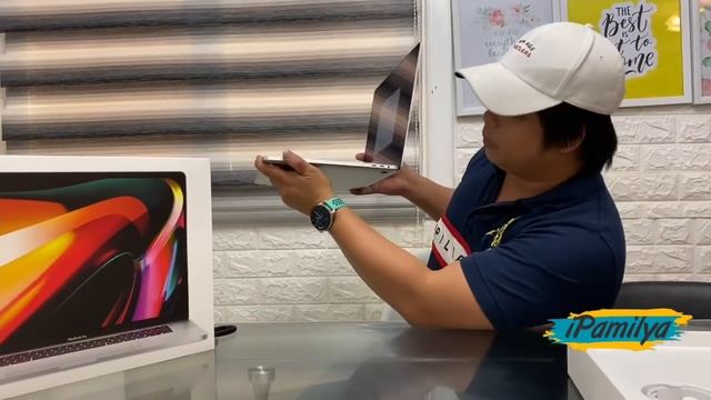 UNBOXING MACBOOK PRO 16” // PHILIPPINES смотреть онлайн