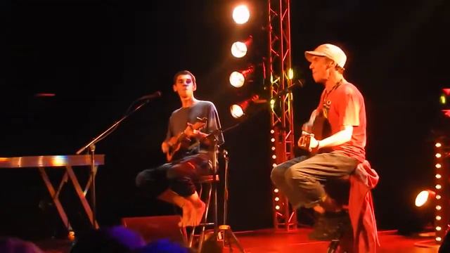 MANU CHAO & Kira — Sénégal Fast Food - Acouastic Live @ Sarlat 27-09-2017 смотреть онлайн