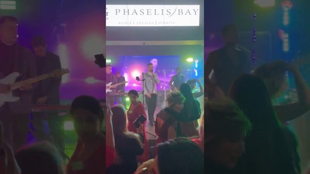 Кавер группа Modal (live) - Хали Гали (Леприконсы) смотреть онлайн