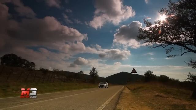 HONDA CIVIC TOURER 2015 VS VFR 800 F 2015 - ROAD TRIP смотреть онлайн